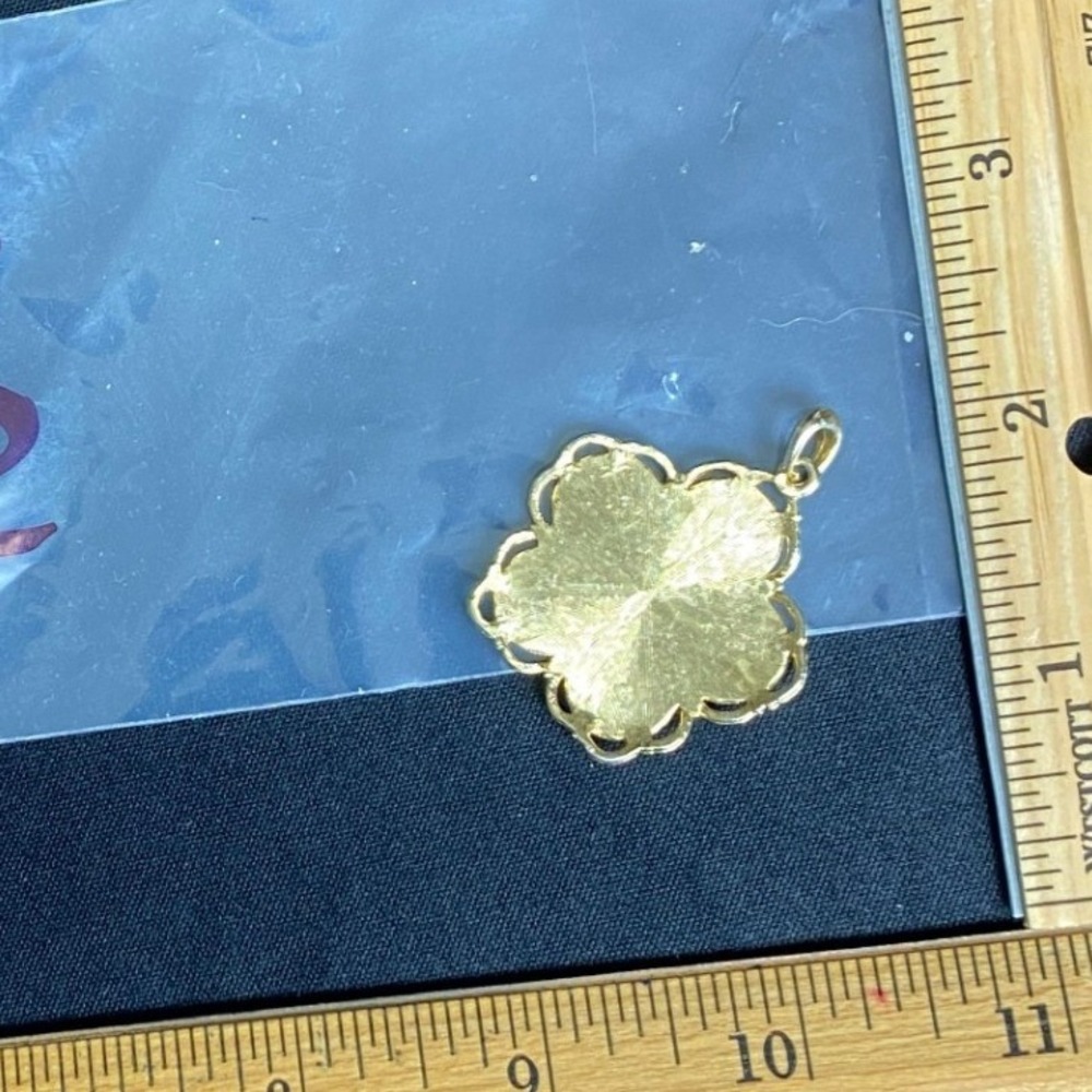 Gold tone Clover Pendant Charm‎ Flower Shape Lucky Charm Jewelry
